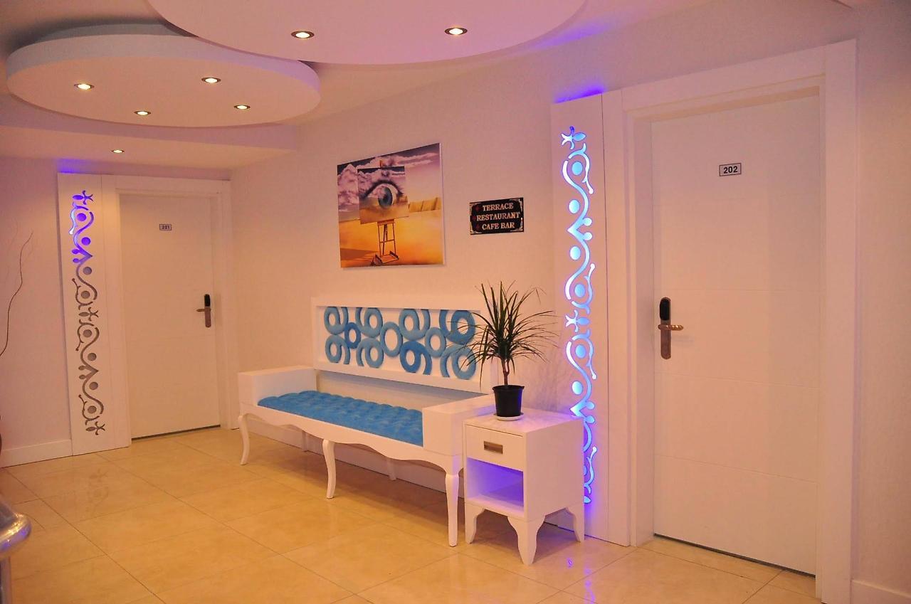Aura Boutique Hotel Сиде Екстериор снимка