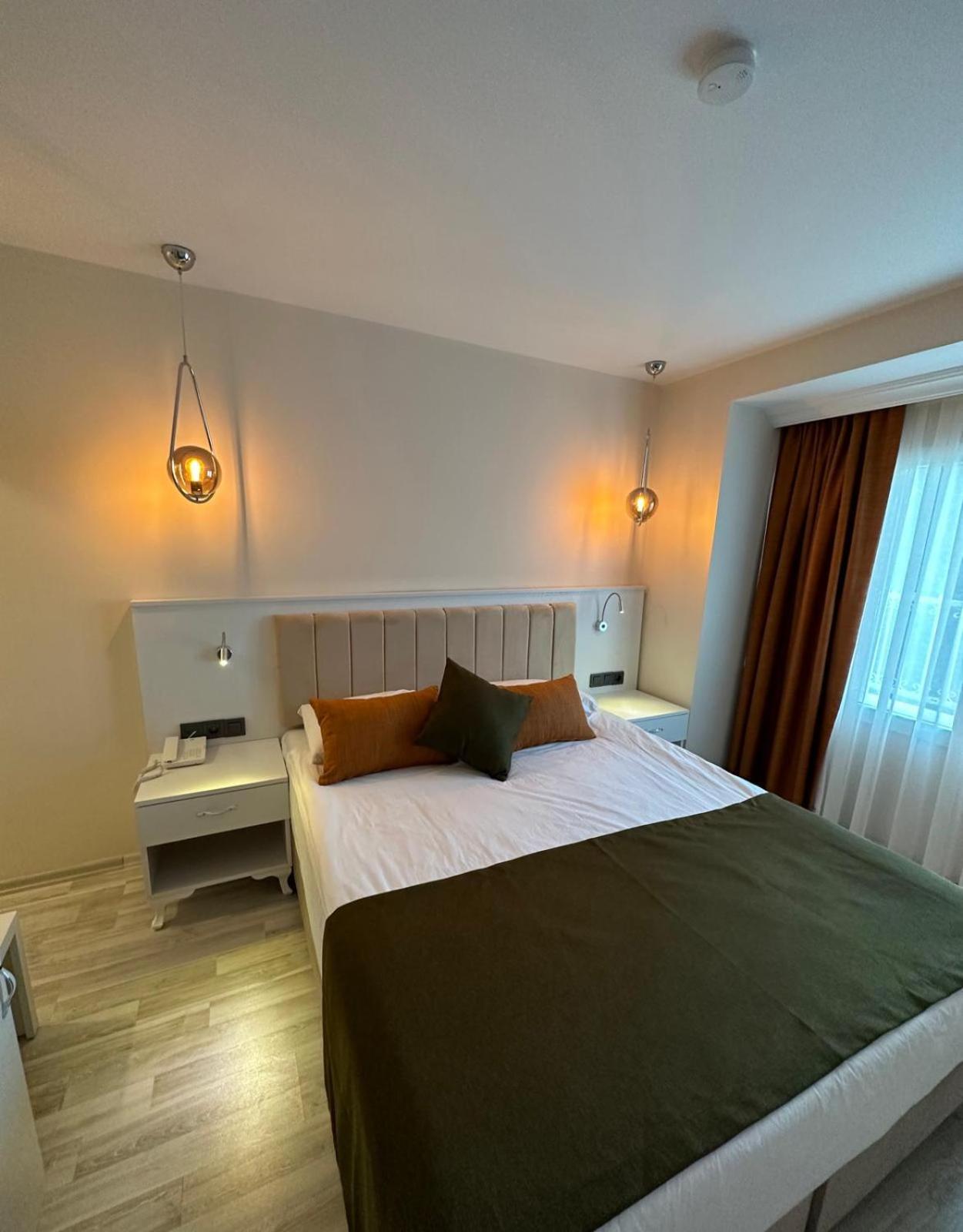 Aura Boutique Hotel Сиде Екстериор снимка
